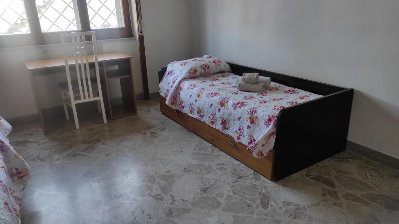 Sakura House Near Vesuvius, Herculaneum And Pompeii Free Parking Apartman Torre del Greco Kültér fotó